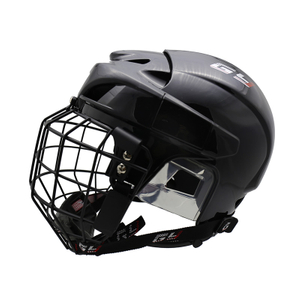 Хоккейный шлем среднего размера с регулируемой защитой головы